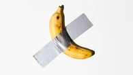 Otro mordisco al plátano valorado en millones de Maurizio Cattelan