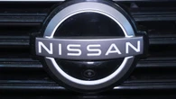 Mercedes se desvincula del maltrecho Nissan: vende su participación del 3,8% por 279 millones de euros