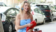 Yolanda Díaz se ha comprado en Zara el conjunto azul bebé perfecto para ir a la oficina en junio
