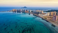 Las estancias hoteleras crecen con moderación en julio pero los precios siguen subiendo un 5%