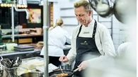 Un sueño cumplido: este chef encontró las recetas que escribió de niño hace medio siglo y ahora las colgará en su restaurante