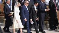De Yolanda Díaz a Charlene de Mónaco, los looks de los 'royals' y políticos en la misa inaugural del Papa León XIV