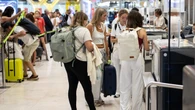 El turismo español se anota otro récord con 63,7 millones de pasajeros aéreos internacionales hasta julio