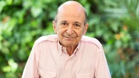 Carlos Rodríguez Braun: «La economía es la acción cotidiana de la gente: ¿por qué no vamos a reírnos?»