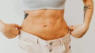 Para tener un viente plano no basta con ejercitar el abdomen: esto es lo que debes hacer según Boticaria García