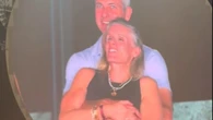 Esta es la altísima cifra millonaria que podría pagar el CEO a su esposa tras serle infiel en el concierto de Coldplay