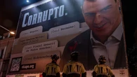 Hazte Oír denuncia el "atropello" del juzgado con la quita de su cartel contra Sánchez: "Es una barbaridad"