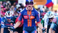 Van Uden se presenta y Roglic araña dos segundos