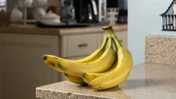 Los plátanos duraran más tiempo sin ponerse marrones si los guardas con este artículo de cocina