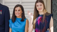 La Infanta Sofía recupera el mono cut out de firma sevillana más tendencia que estrenó en Oviedo