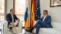Ni compromiso ni soluciones: el Gobierno solo «estudiará» la crisis canaria
