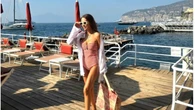 Paula Echevarría tiene el bañador reductor que todas las mujeres +40 necesitan en su maleta de vacaciones