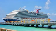 Comienzo trágico para el nuevo resort en el que recalan los cruceros más importantes del mundo: mueren dos personas en horas