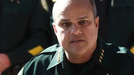 El primer sheriff hispano de Florida sale rana: acusado de participar en red de apuestas de 21 millones
