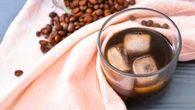 El café más pedido en verano en España podría alargar la vida, pero solo si lo tomas así