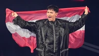 Austria conquista Eurovisión 2025 con un 'total look' con personalidad: el estilismo cañero de JJ que no ha dejado indiferente a nadie