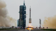 China prueba su cohete más potente para su misión a la Luna