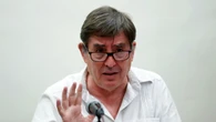 Luis García Montero reivindica, en Chile, la poesía frente "al horror"