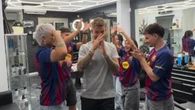 El peluquero de Íñigo Martínez la lía en redes al anunciar su marcha antes que el Barça