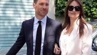 Nagore Aranburu, la mujer de Xabi Alonso, derrocha elegancia con traje blanco en su presentación como entrenador del Real Madrid