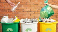 ¿Es mejor tirar la basura suelta o dentro de una bolsa? Esta es la respuesta correcta