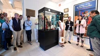 Todo listo en Santander para una feria taurina histórica: primer "No hay billetes" instalado