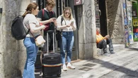 Perfil de los apartamentos turísticos: 4,7 noches de media; Canarias, Costa Blanca y Madrid, destinos favoritos; españoles y británicos, sus clientes preferentes