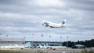 Una oleada de drones ucranianos obliga a Rusia a cancelar más de 100 vuelos comerciales