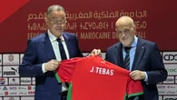 Tebas firma un convenio para potenciar el futbol en Marruecos y las reacciones son tremendas: "Te mandamos la chilaba..."