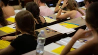 Polémica con el examen de Lengua de la PAU en la Comunidad Valenciana al incluir un texto sobre José Bretón