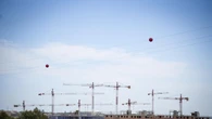 El precio de la vivienda cerrará 2025 en nuevos máximos, 3.291 euros por m2, y ahondará la exclusión de los jóvenes y la clase media