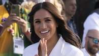 Meghan Markle reaparece por sorpresa en Los Ángeles con un look de lo más 'coquette' y primaveral