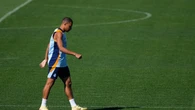Mbappé vuelve a entrenarse después de su gastroenteritis