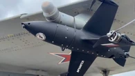 Rusia 'integra' un dron interceptor en un caza MiG-29 atándolo al ala con bridas de plástico