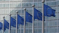Toque de atención a Sánchez: Bruselas eximirá a empresas de cumplir criterios ambientales para actividades de bajos ingresos