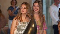 El bolso artesanal que se cuela en el armario de la Infanta Sofía y confirma su estilo más sencillo y veraniego
