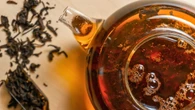El té que puede "frenar el envejecimiento": lo ha confirmado un estudio de Harvard que midió salud mental y física