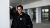 Kyle Alessander: «Lo hago por mi madre: me dijo que no se iba a morir antes de verme en Eurovisión»