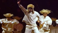 Bad Bunny inicia sus 30 conciertos en Puerto Rico con oda a sus raíces y crítica al colonialismo de EE UU