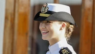 Leonor entra en la Escuela Naval: el look completo y lo que lleva en la maleta