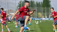Se ejercita al margen de sus compañeros y su fichaje por el Athletic parece inminente
