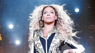 Beyoncé y el coche volador: susto, cables y selfies sin pausa