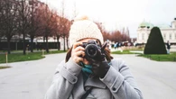 ¿Tomás fotos de todo? Esta conducta dice más sobre tu mente de lo que imaginas