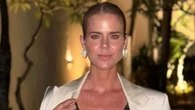 Amelia Bono se ha llevado en su maleta a Isla Mauricio el vestido de cuadro vichy más elegante de Massimo Dutti