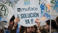 Los funcionarios amenazan con "una gran movilización social" si el Gobierno desmantela Muface
