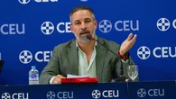 Abascal trolea a Feijóo en su polémica por el absentismo: "De ninguna manera son el problema"