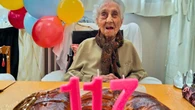 La mujer que vivió hasta los 117 años tenía un hábito diario que ahora imitan miles de personas: tres yogures sin azúcar