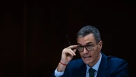Pedro Sánchez o cómo recuperar el perdido "sex appeal" bajo unas gafas "vintage"