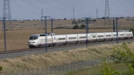 Renfe ofrece más dinero a quien mantenga su trenes de alta velocidad más veteranos tras fracasar su primera licitación