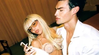Bad Gyal se come a besos a su nuevo novio, el modelo suizo Noah Luis Brown